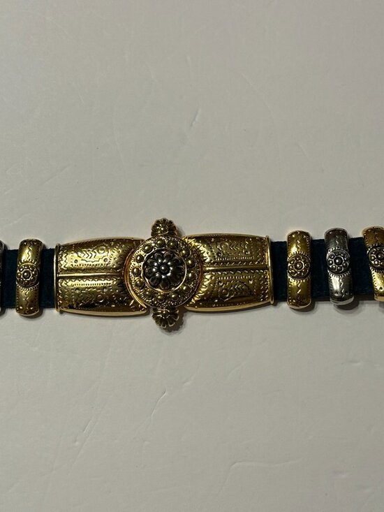Doncaster Green Suede Belt with Gold/Silver Color Buckle, MED main image 9
